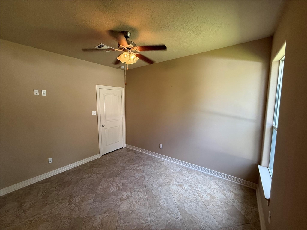 19841 S Plantation Estates Drive - Photo 25
