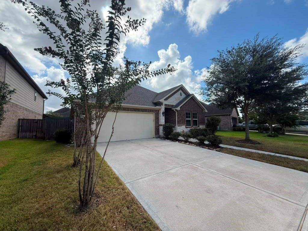 11010 Santiago River Lane - Photo 0