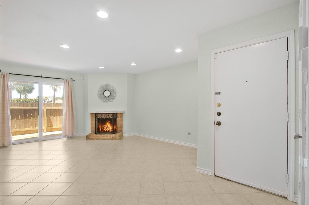 3220 69th Street - Photo 18