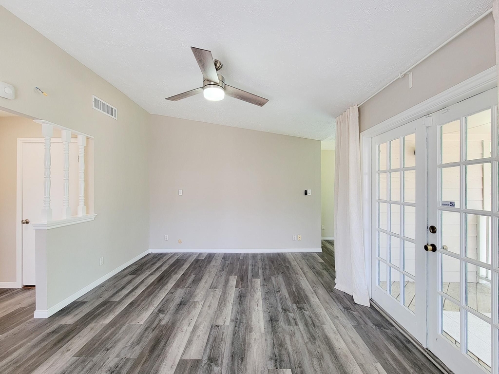 2220 Bering Drive - Photo 30