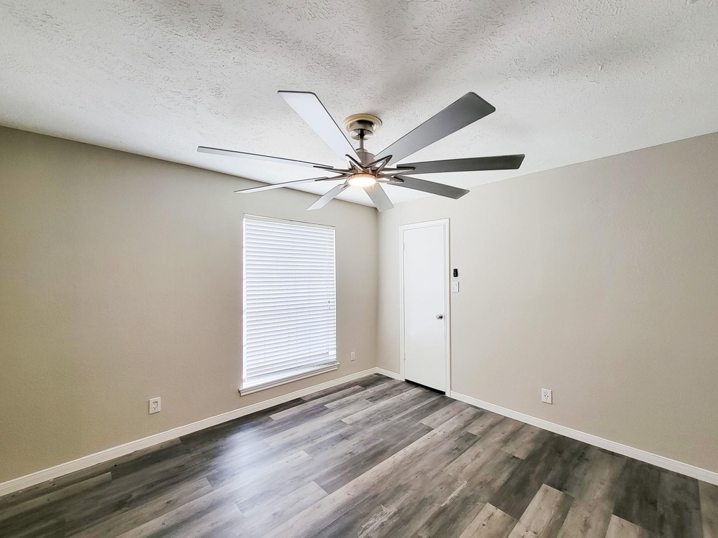 2220 Bering Drive - Photo 39