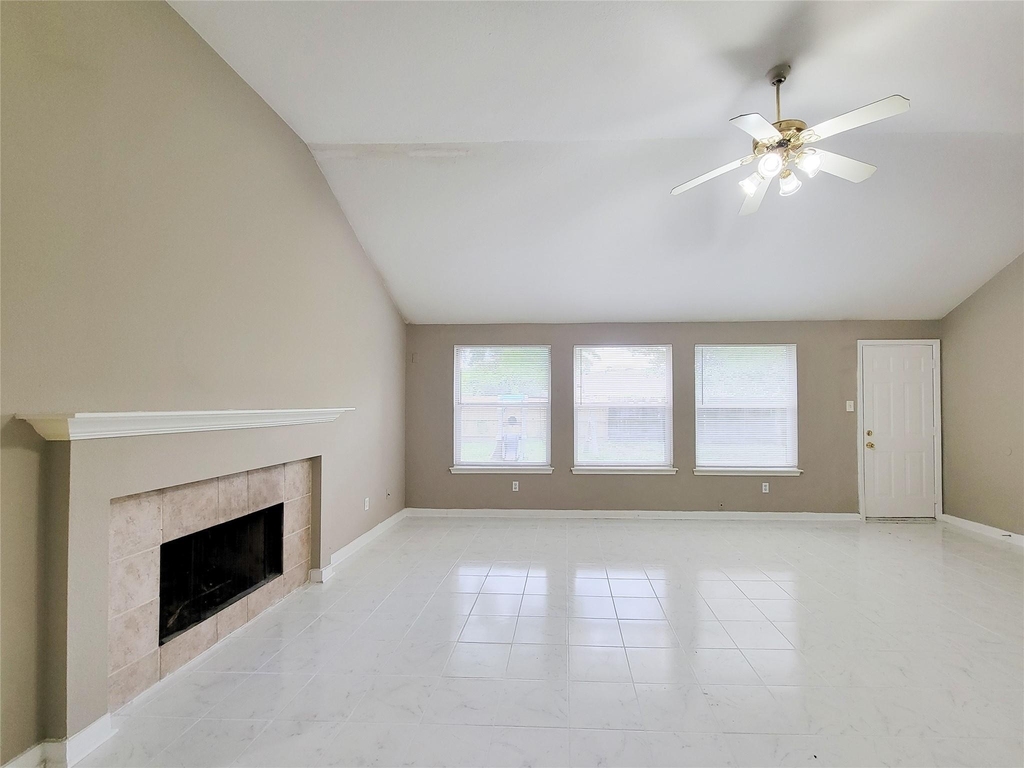 5322 Rivergate Drive - Photo 3