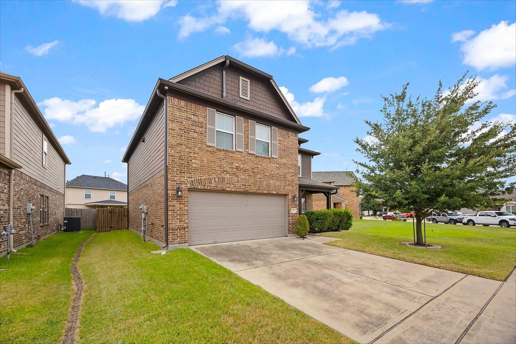 15015 Hope Hills Lane - Photo 2