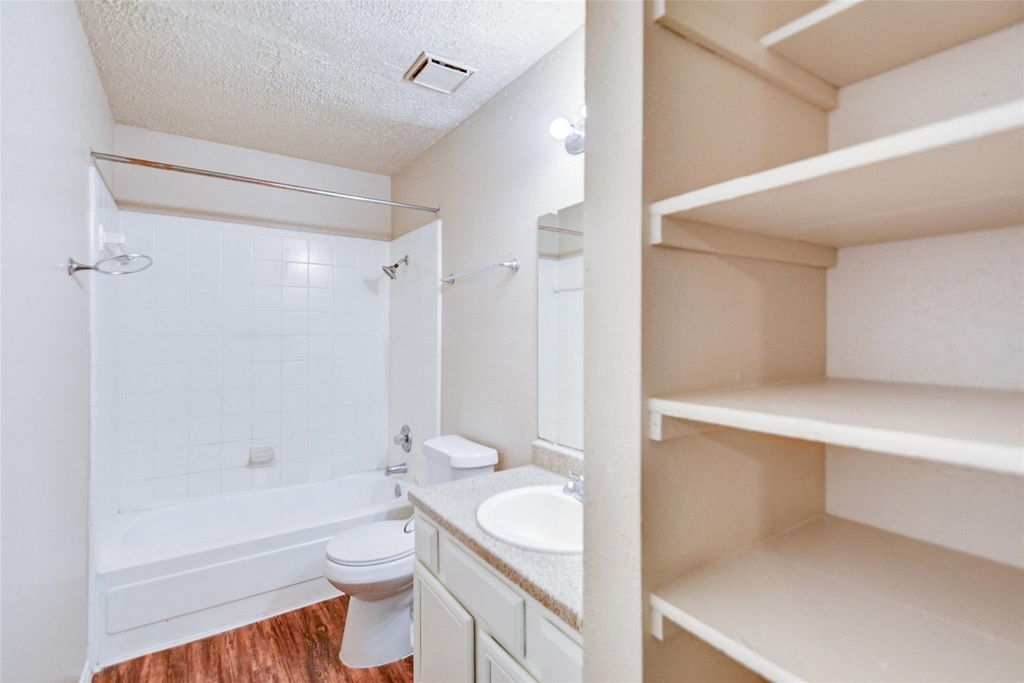 13106 Townwood Drive - Photo 13