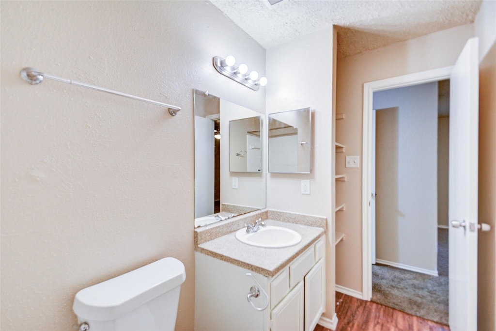 13106 Townwood Drive - Photo 15