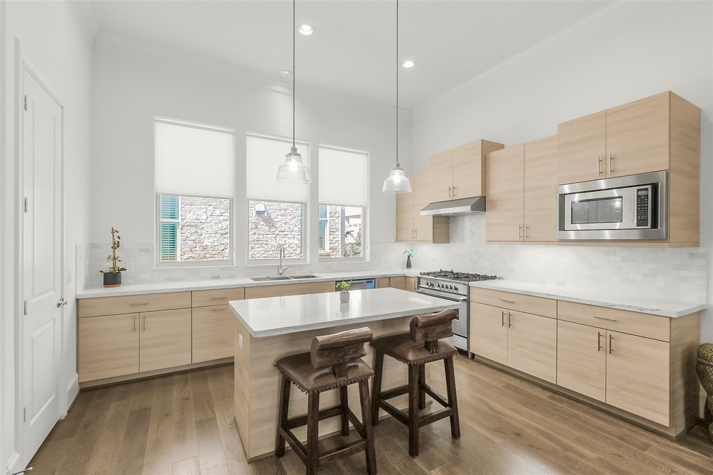 4010 University Grove Street - Photo 15