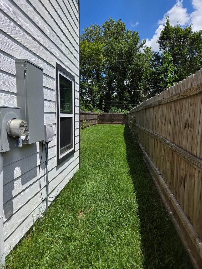 11610 Danford Lane - Photo 13