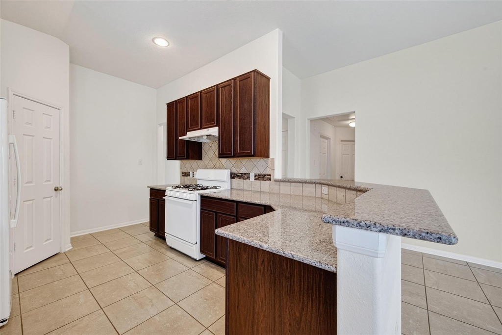 3315 Madison Elm Street - Photo 5