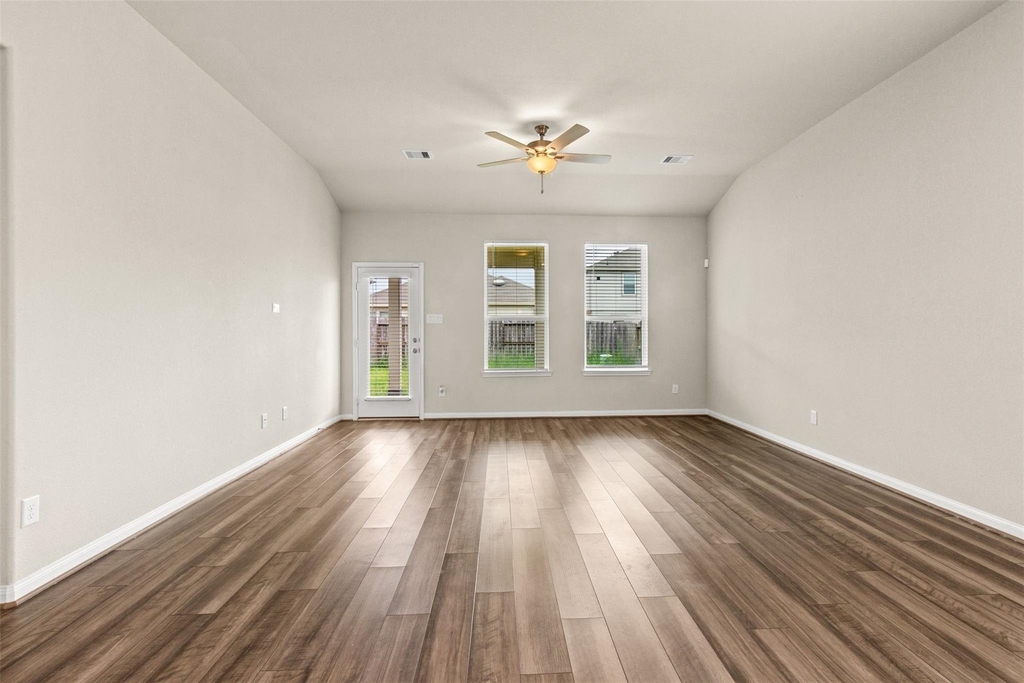 7219 Melrose Lane - Photo 10