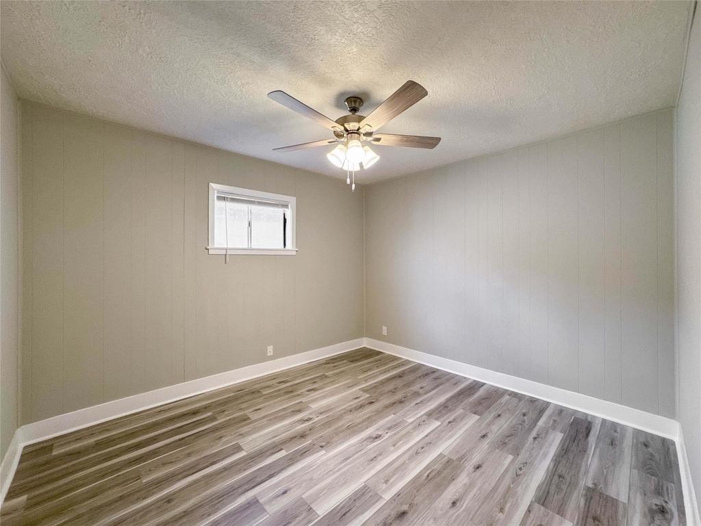 429 17th Avenue N - Photo 33