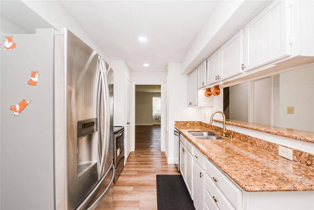 8511 Ariel Street - Photo 7
