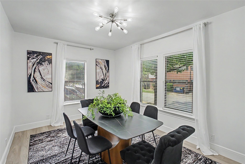 1904 Elmen Street - Photo 18