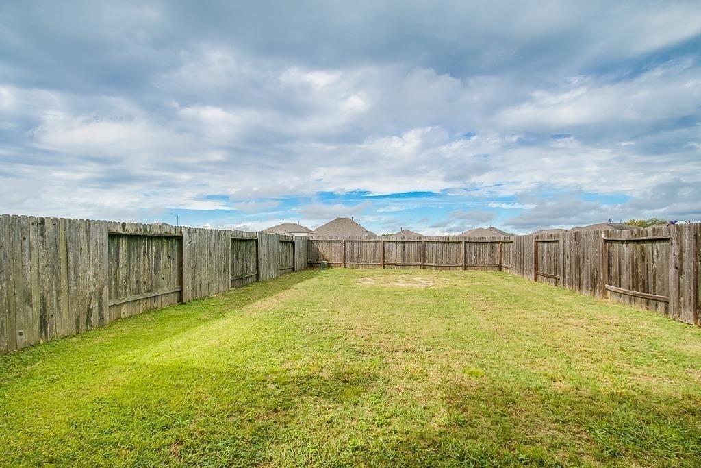 9315 Ratama Creek Lane - Photo 17