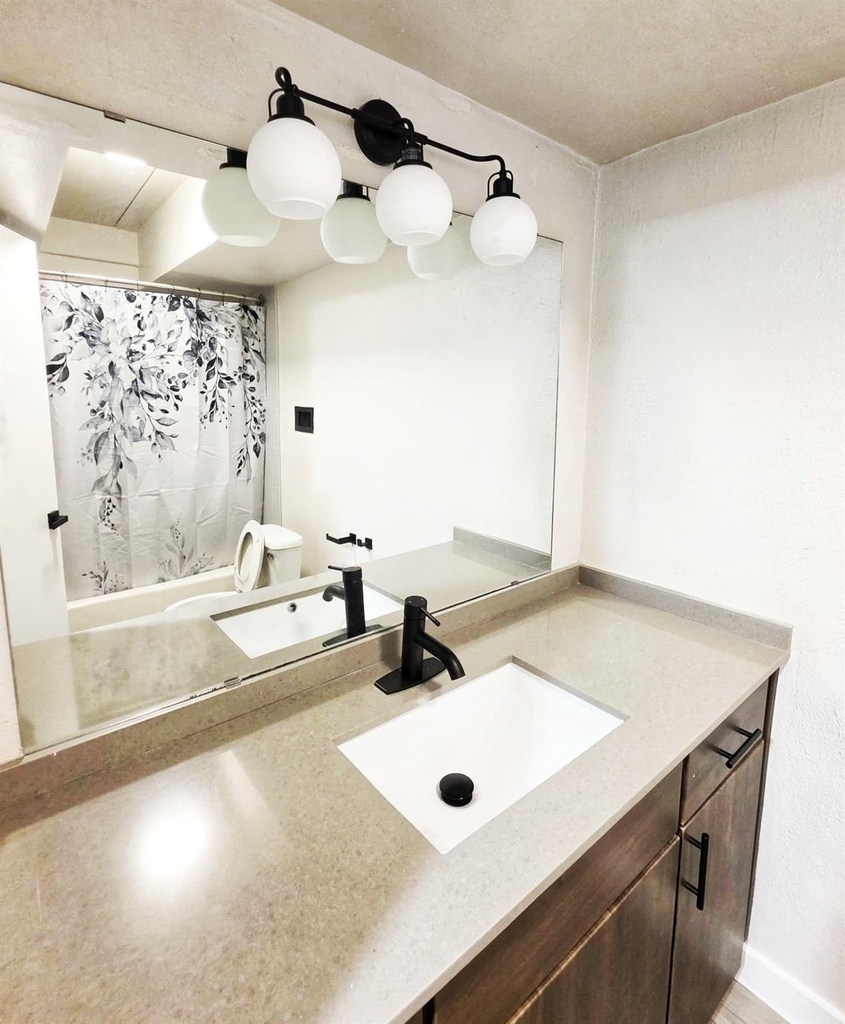 5400 Memorial Drive - Photo 10