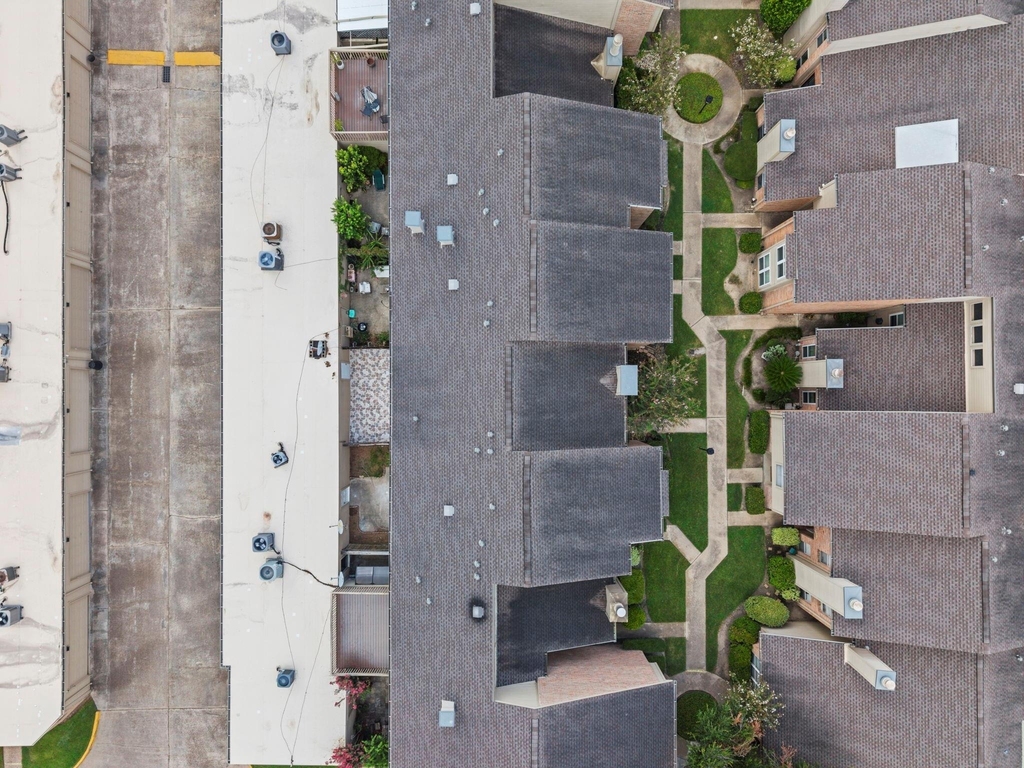 925 Memorial Village Drive - Photo 28