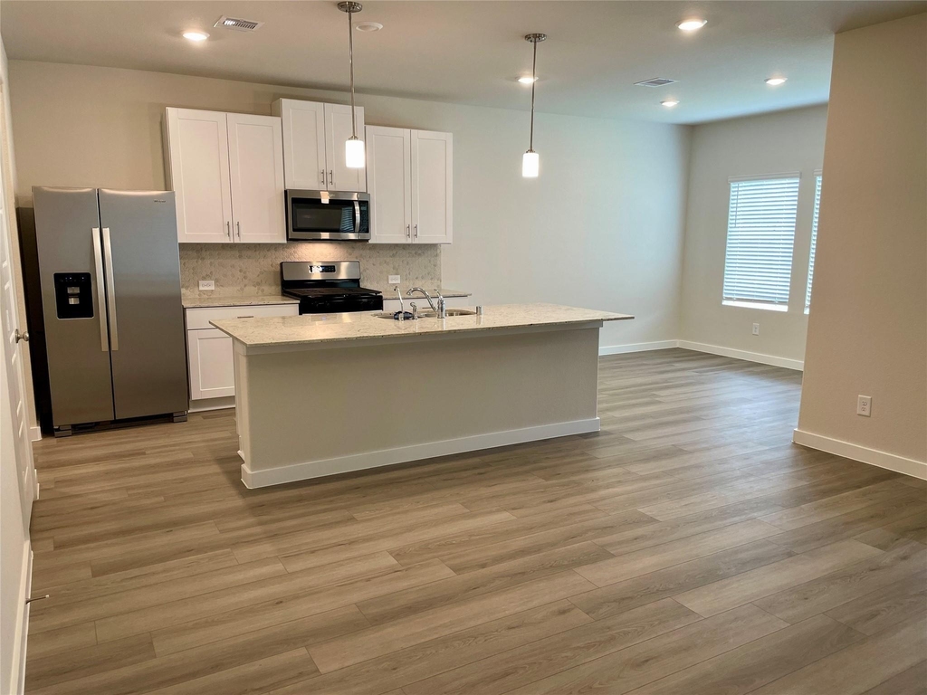 1543 King Ranch Road - Photo 1