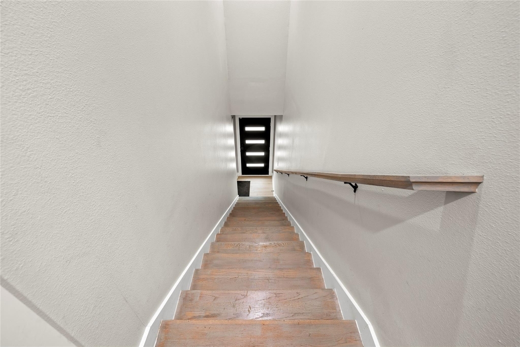 2406 Truxillo Street - Photo 4