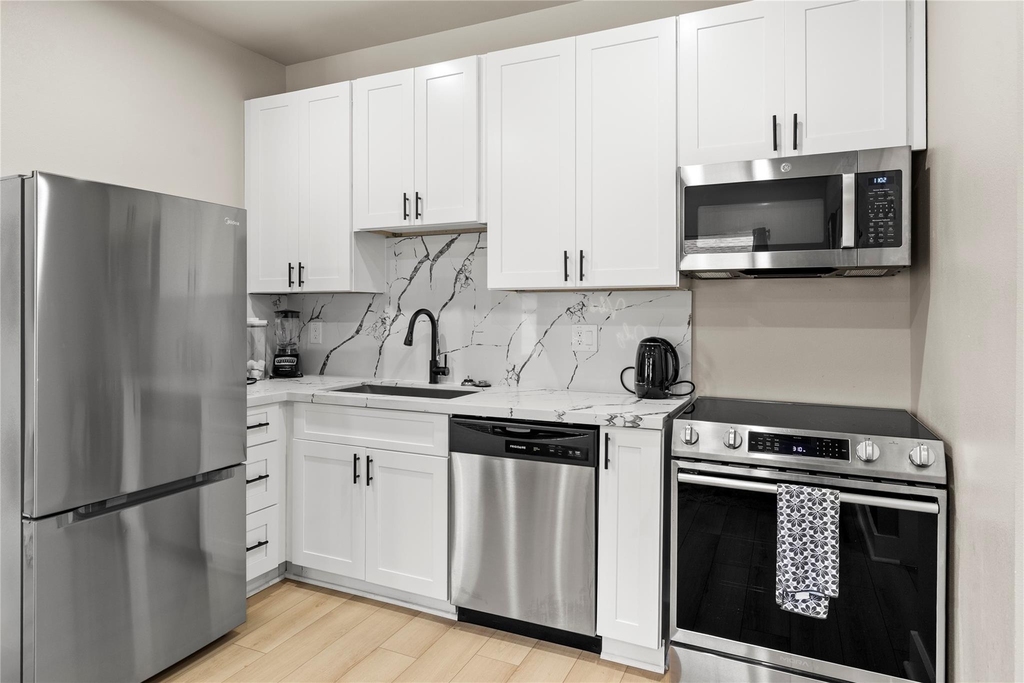 2406 Truxillo Street - Photo 10