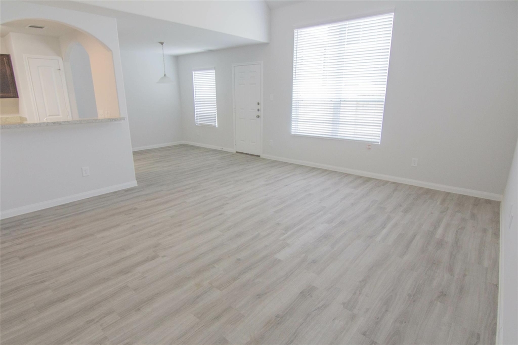 18614 Rock Flats Ravine Drive - Photo 5