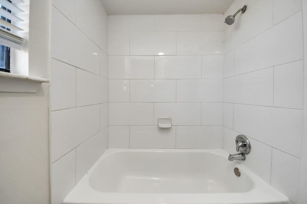 1059 Country Place Drive - Photo 44