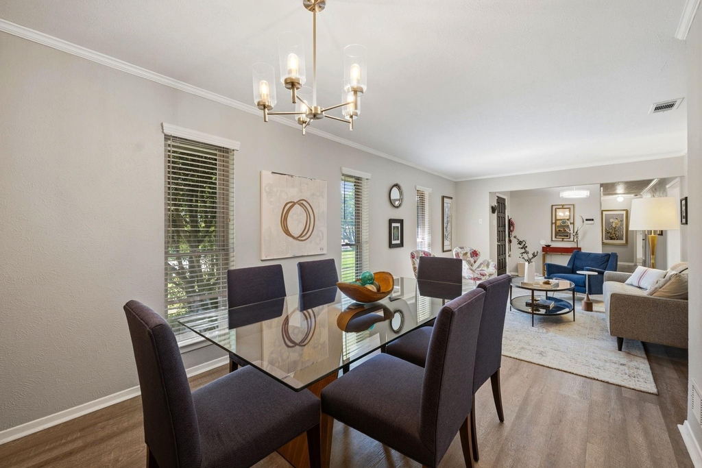 5119 Creighton Drive - Photo 3