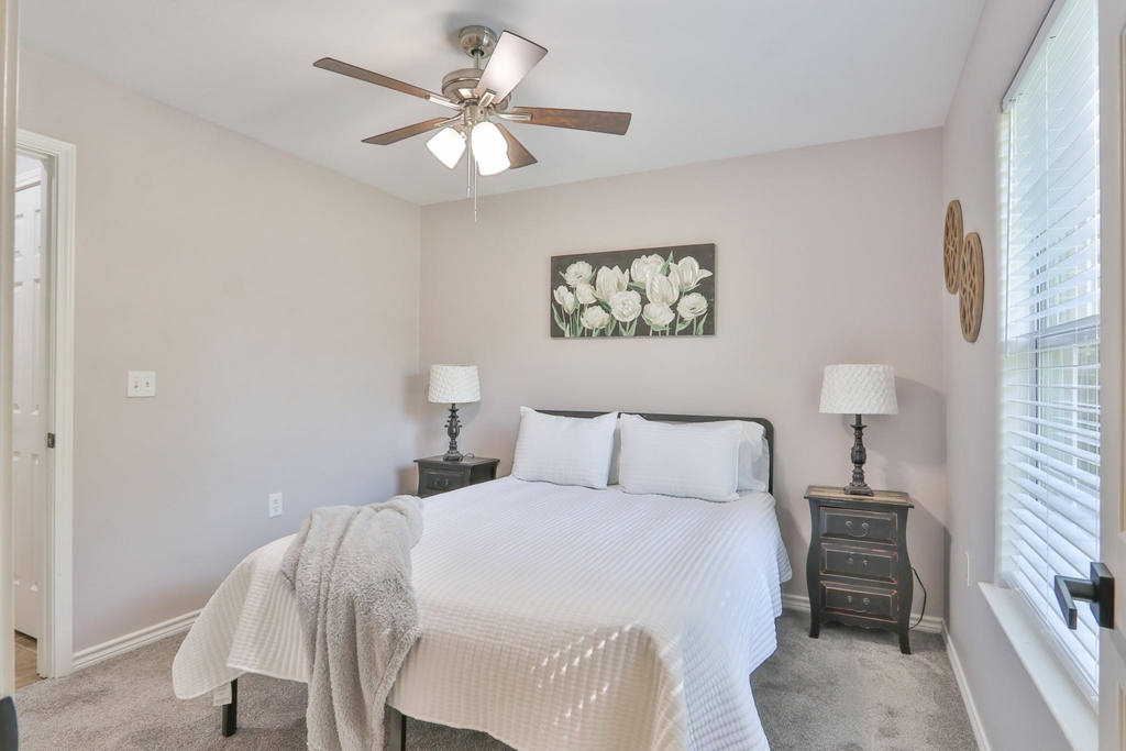 4002 Avenue N 1/2 - Photo 12