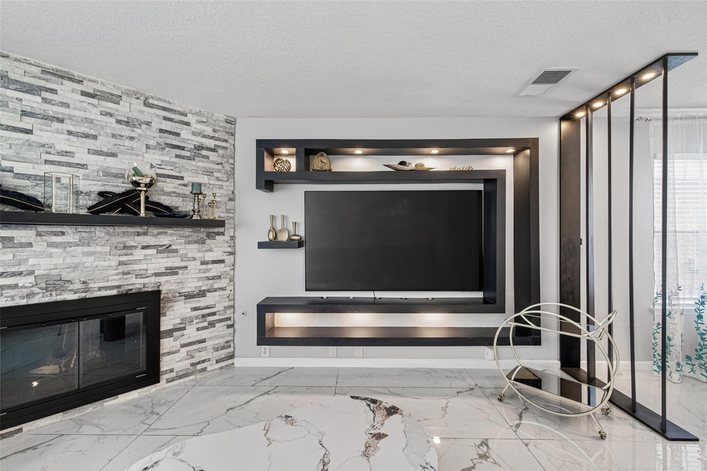 21202 Barker Canyon Lane - Photo 13