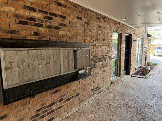 121 E 12th Street - Photo 16