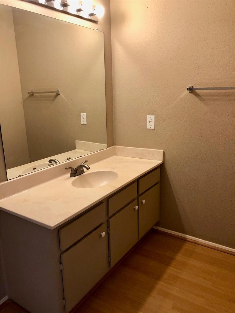 2611 Grants Lake Boulevard - Photo 17