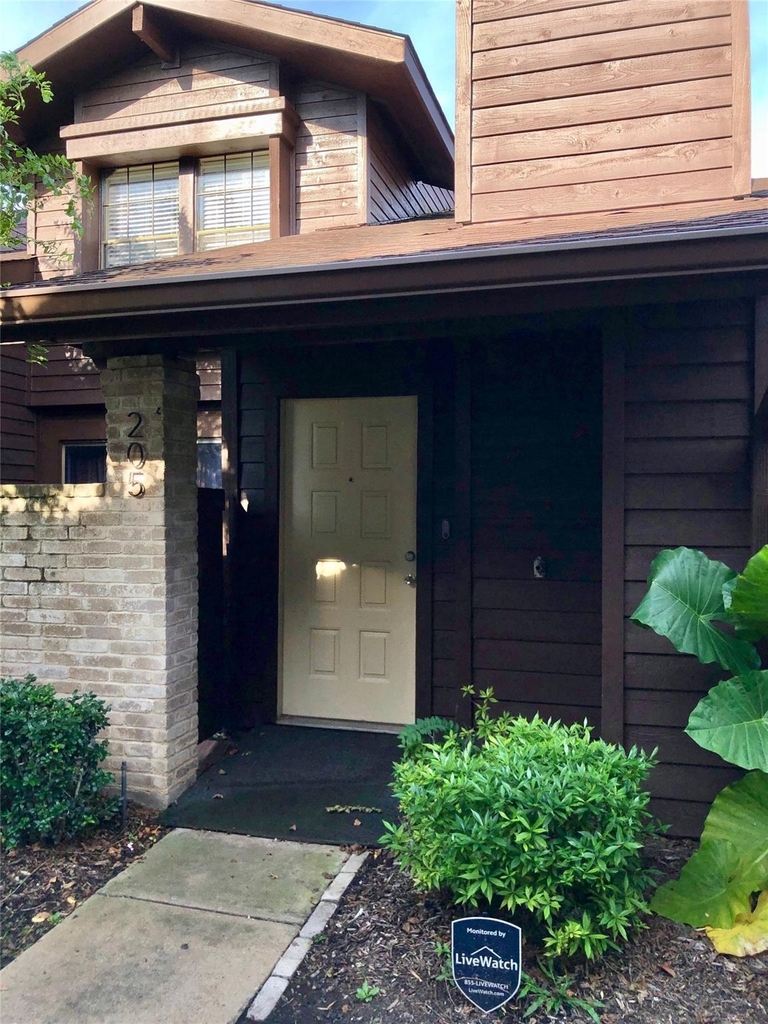 2611 Grants Lake Boulevard - Photo 1