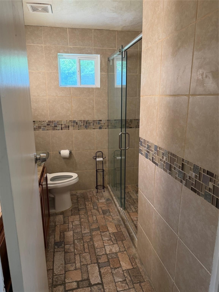 2415 Huntington Drive - Photo 7