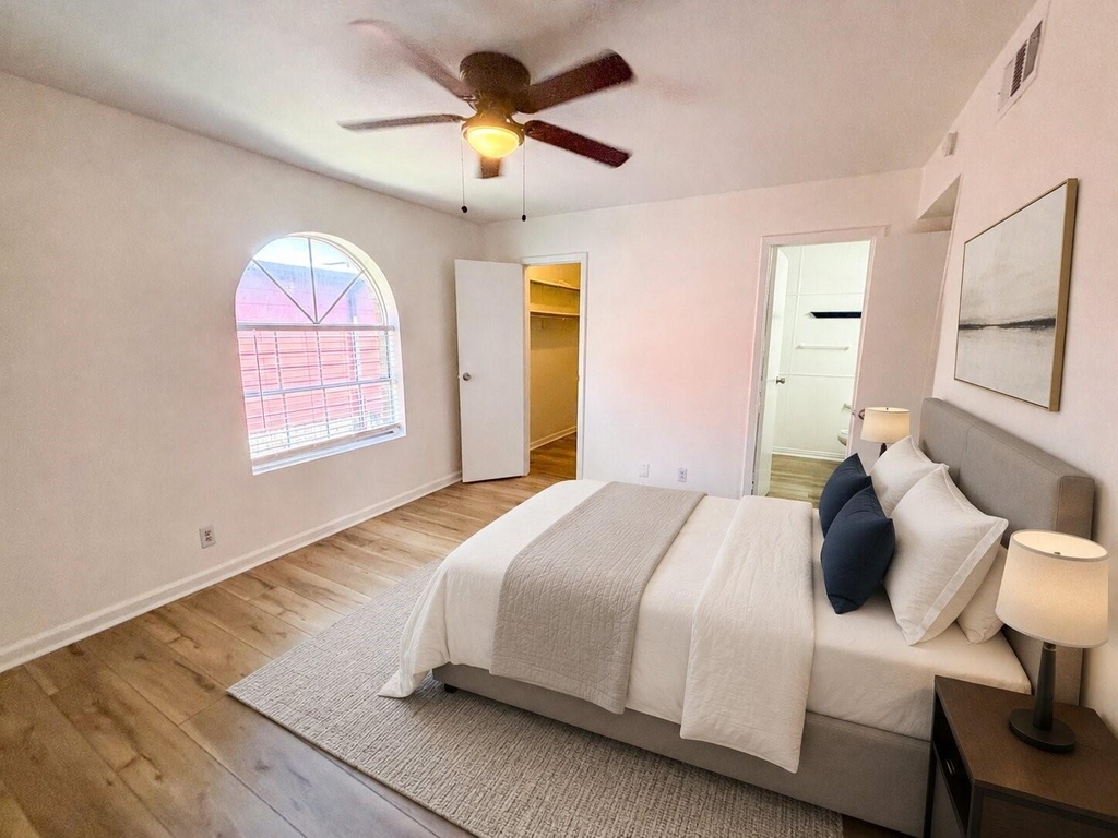 11002 Hammerly Boulevard - Photo 11