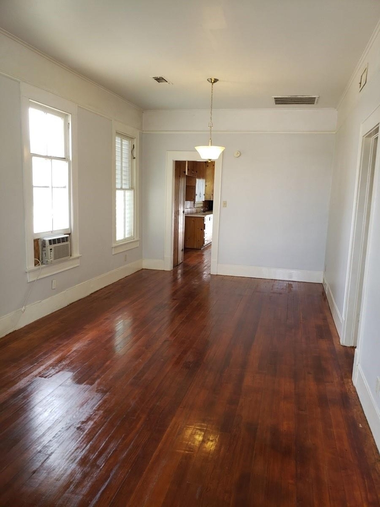 1725 18th Street - Photo 4