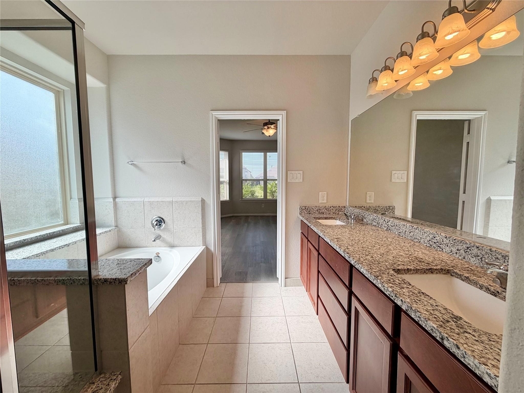 24018 Cannon Anello Court - Photo 18
