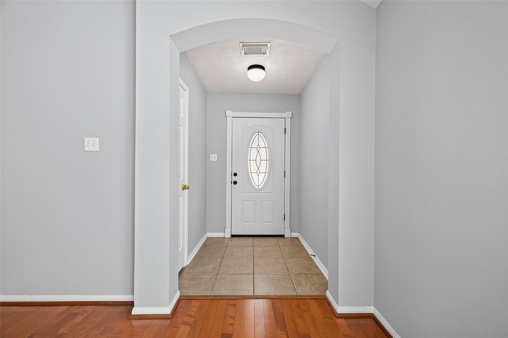 3218 Spring Flower Lane - Photo 2