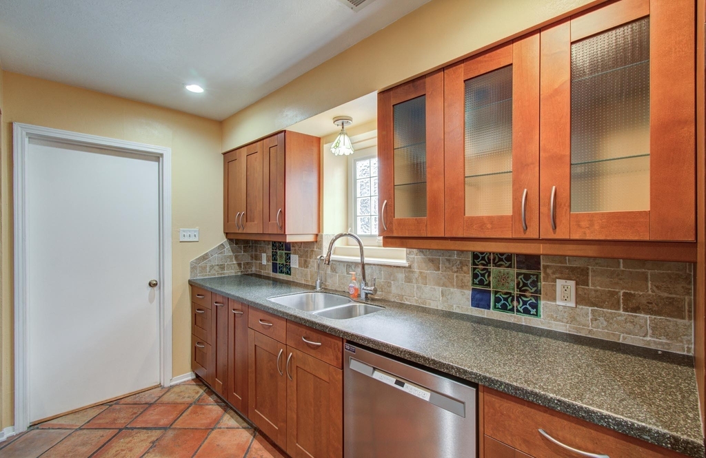 6030 Willowbend Boulevard - Photo 32