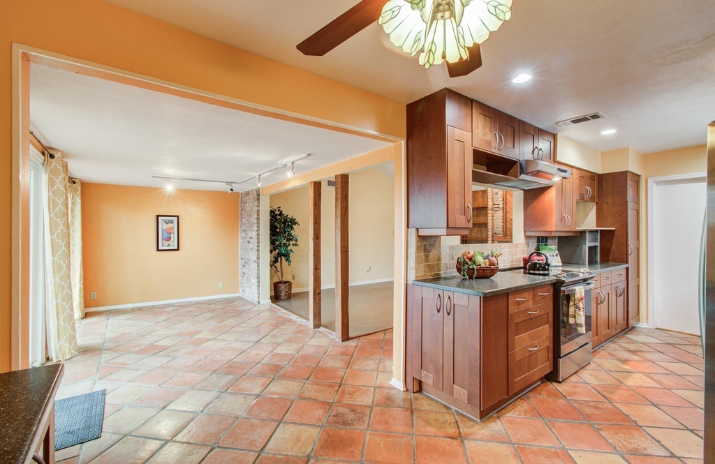 6030 Willowbend Boulevard - Photo 30