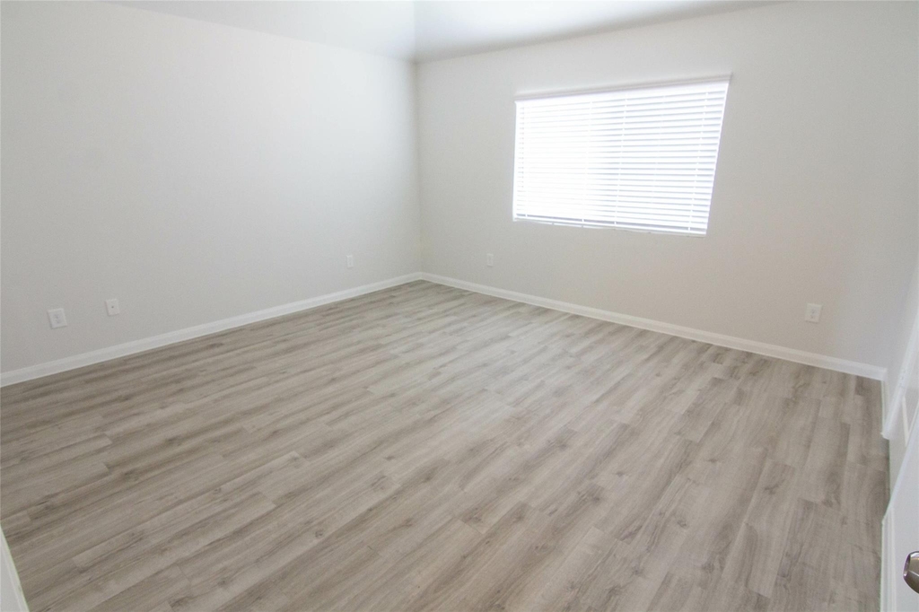 5615 Gara River Drive - Photo 6