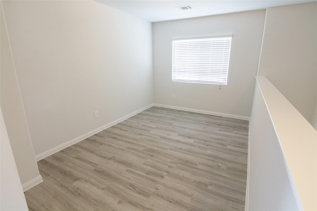 5615 Gara River Drive - Photo 5
