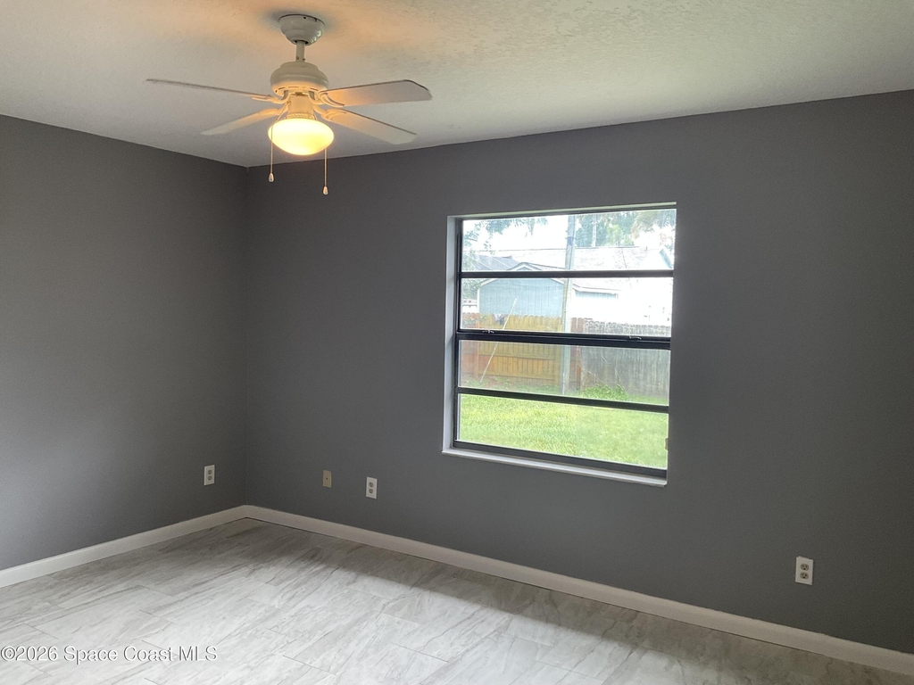 1712 Valcourt Street Nw - Photo 25