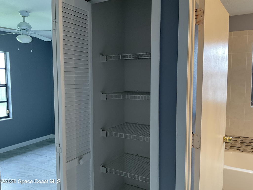 1712 Valcourt Street Nw - Photo 28