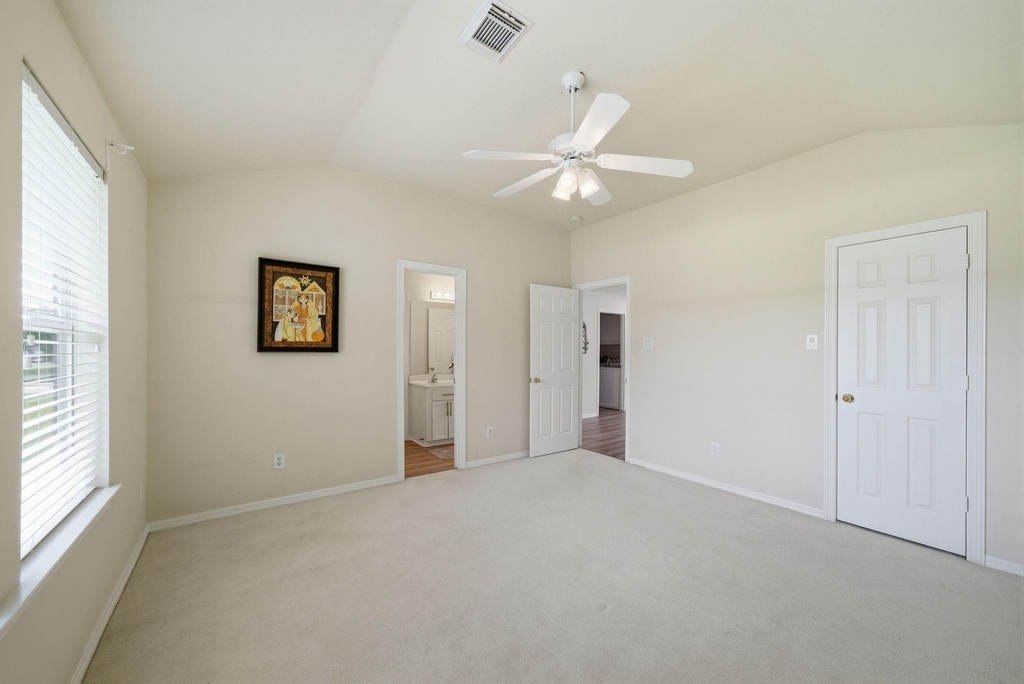 1413 Whispering Pines Drive - Photo 18