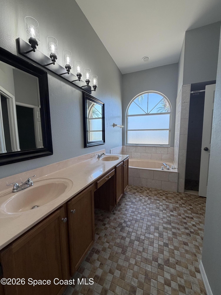 2900 Pebble Creek Street - Photo 27