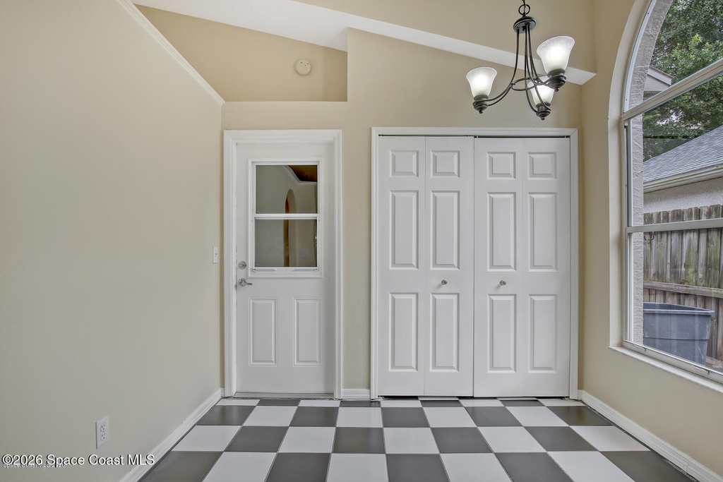 2900 Pebble Creek Street - Photo 11