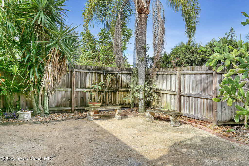 2900 Pebble Creek Street - Photo 21