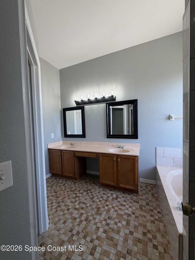 2900 Pebble Creek Street - Photo 26