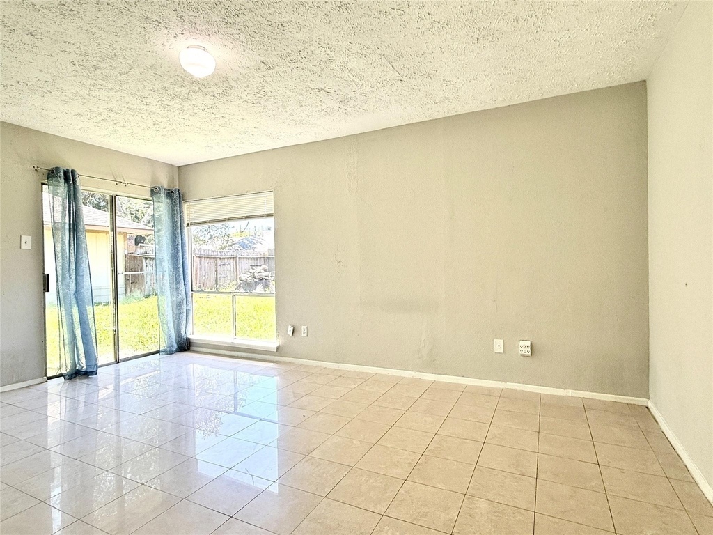 12215 Westlock Drive - Photo 9