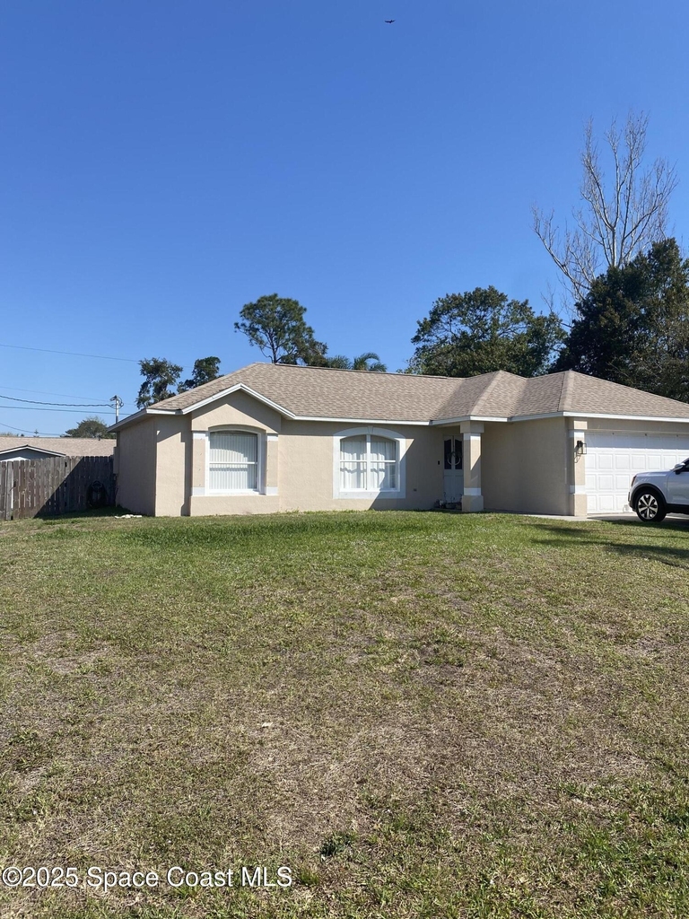 4510 Tina Street - Photo 0