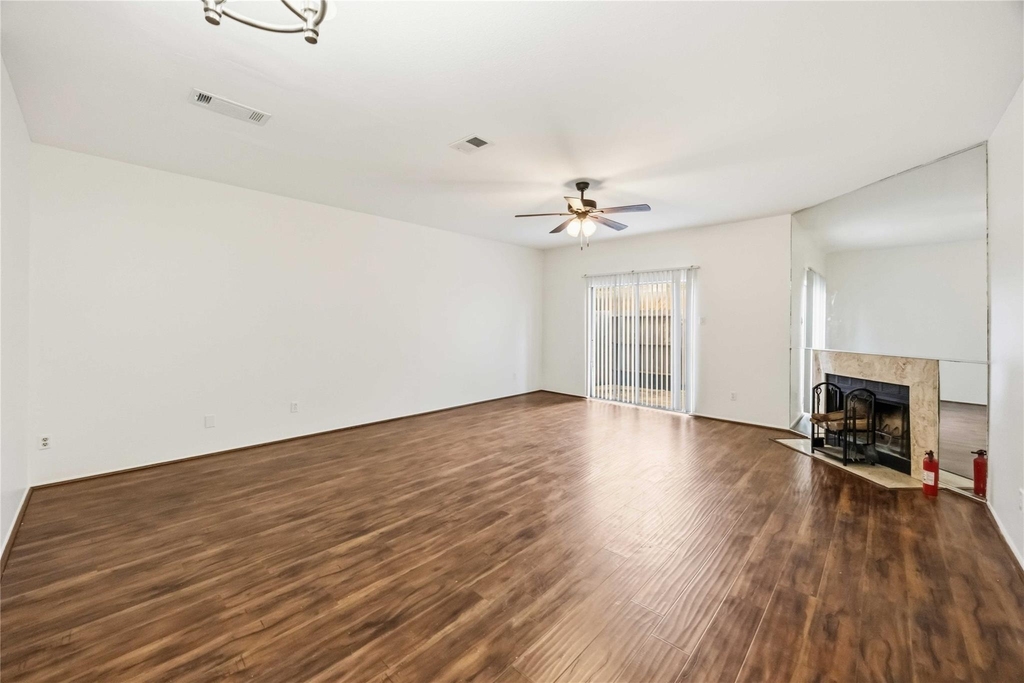 7589 Cambridge Street - Photo 4