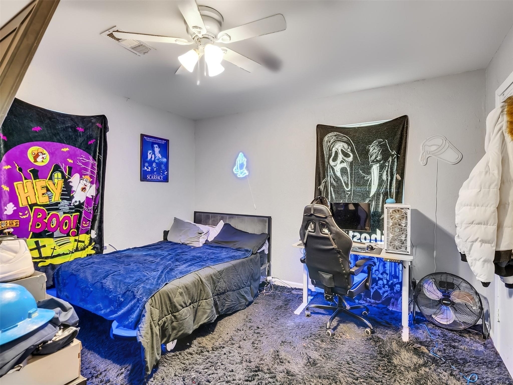 815 Avenue G - Photo 16
